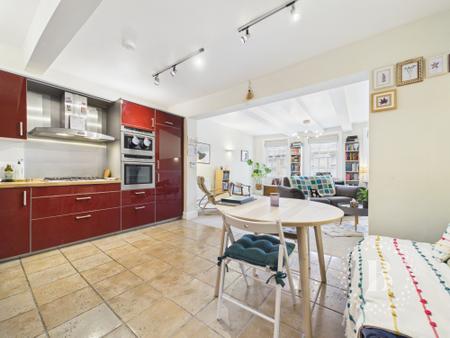 1 bedroom Flat for sale in Market Street, Shrewsbury, SY1