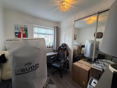 2 bedroom Maisonette to let in Edendale Road, Bexleyheath, DA7