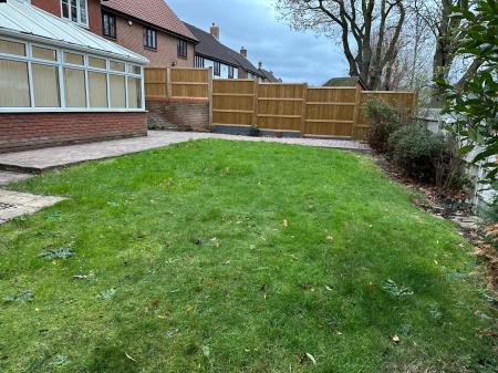 4 bedroom Detached house to let in Acacia Way, Bexley, Sidcup, DA15