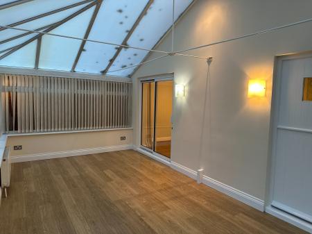 4 bedroom Detached house to let in Acacia Way, Bexley, Sidcup, DA15