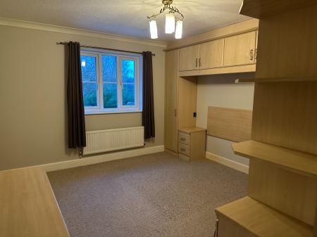 4 bedroom Detached house to let in Acacia Way, Bexley, Sidcup, DA15