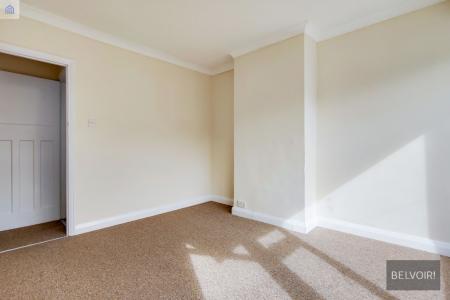 2 bedroom Terraced House to let in Beverley Avenue, Bexley, Sidcup, DA15