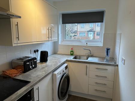 1 bedroom Flat to let in 19 St Johns Road, Bexley, Sidcup, DA14