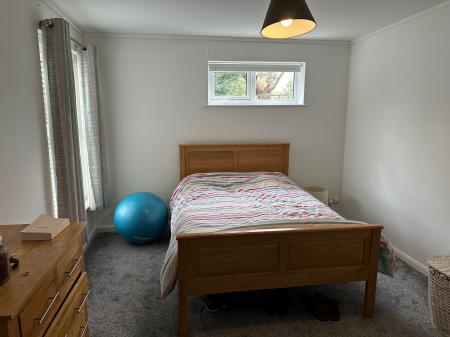 1 bedroom Flat to let in 19 St Johns Road, Bexley, Sidcup, DA14