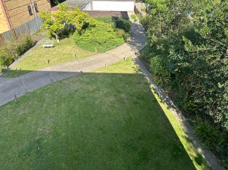 1 bedroom Flat to let in Sidcup Hill, Bexley, Sidcup, DA14