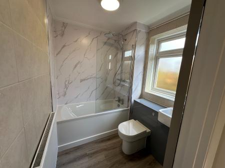 1 bedroom Flat to let in Sidcup Hill, Bexley, Sidcup, DA14