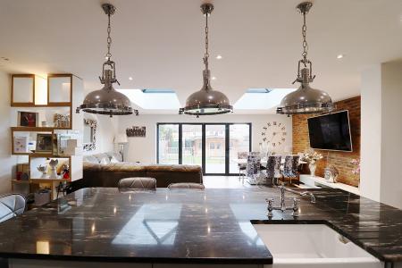 5 bedroom Semi-detached house for sale in Hambledown Road, Bexley, Sidcup, DA15