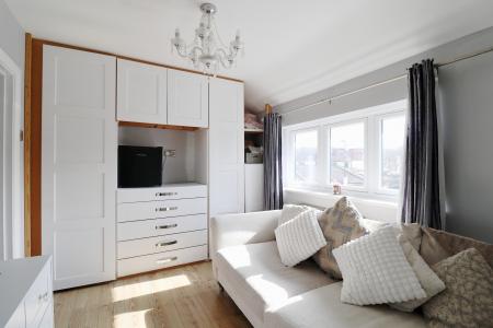 5 bedroom Semi-detached house for sale in Hambledown Road, Bexley, Sidcup, DA15