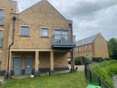 Esparto Way, The Mill, South Darenth, DA4