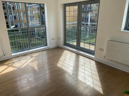 2 bedroom Maisonette to let in Esparto Way, The Mill, South Darenth, DA4