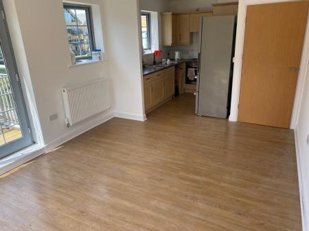 2 bedroom Maisonette to let in Esparto Way, The Mill, South Darenth, DA4