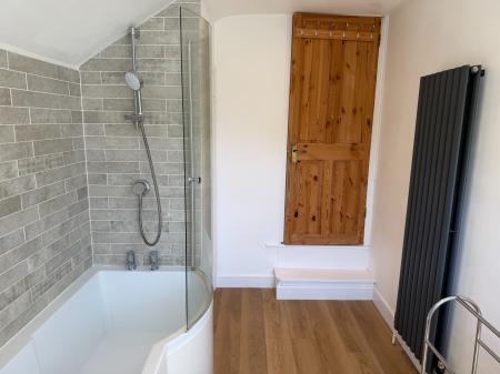 2 bedroom Terraced House for sale in Warwick Road, Bexley, Sidcup, DA14