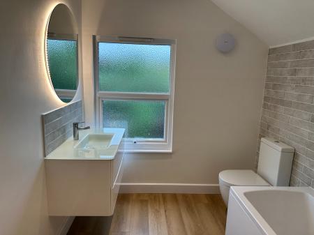 2 bedroom Terraced House for sale in Warwick Road, Bexley, Sidcup, DA14