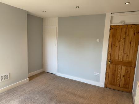 2 bedroom Terraced House for sale in Warwick Road, Bexley, Sidcup, DA14