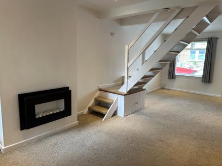 2 bedroom Terraced House for sale in Warwick Road, Bexley, Sidcup, DA14