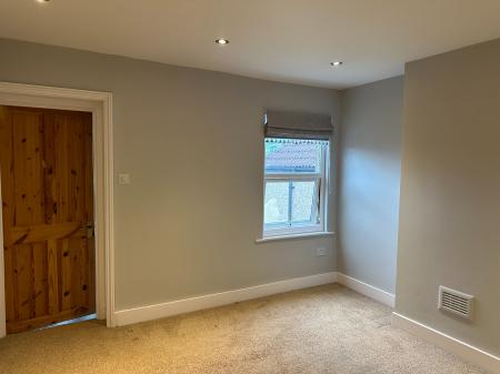 2 bedroom Terraced House for sale in Warwick Road, Bexley, Sidcup, DA14