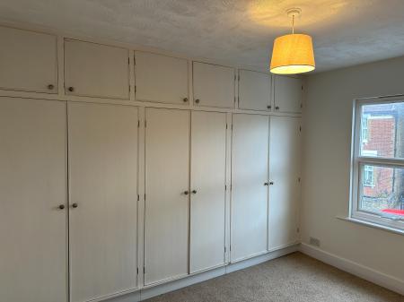 2 bedroom Terraced House for sale in Warwick Road, Bexley, Sidcup, DA14