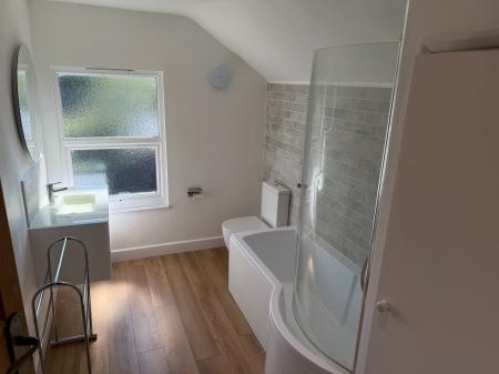 2 bedroom Terraced House for sale in Warwick Road, Bexley, Sidcup, DA14