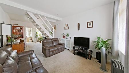 2 bedroom Terraced House for sale in Warwick Road, Bexley, Sidcup, DA14