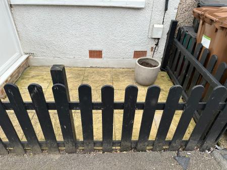 2 bedroom Terraced House for sale in Warwick Road, Bexley, Sidcup, DA14