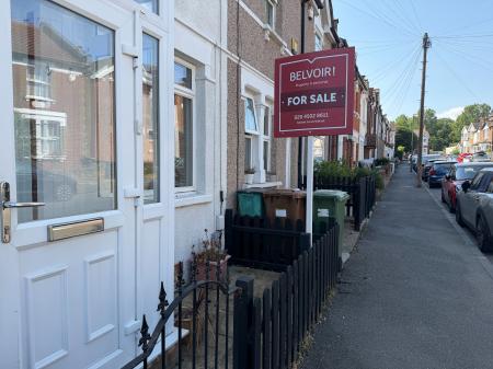 2 bedroom Terraced House for sale in Warwick Road, Bexley, Sidcup, DA14