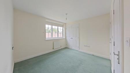 2 bedroom Terraced House for sale in Parsonage Bank, Dartford, Eynsford, DA4