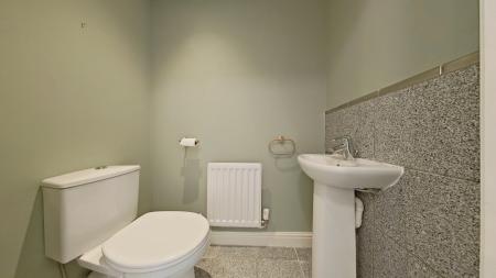 2 bedroom Terraced House for sale in Parsonage Bank, Dartford, Eynsford, DA4