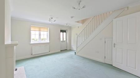 2 bedroom Terraced House for sale in Parsonage Bank, Dartford, Eynsford, DA4