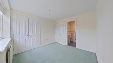 2 bedroom Terraced House for sale in Parsonage Bank, Dartford, Eynsford, DA4