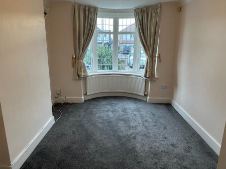3 bedroom Semi-detached house to let in Sherwood Park Avenue, Bexley, Sidcup, DA15