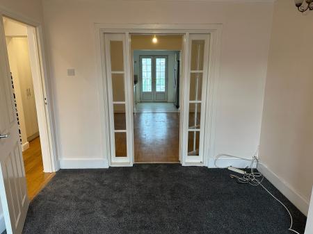 3 bedroom Semi-detached house to let in Sherwood Park Avenue, Bexley, Sidcup, DA15