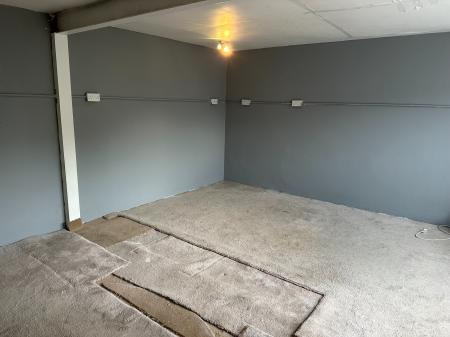 3 bedroom Semi-detached house to let in Sherwood Park Avenue, Bexley, Sidcup, DA15