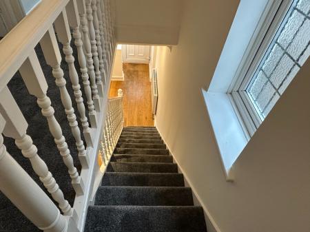 3 bedroom Semi-detached house to let in Sherwood Park Avenue, Bexley, Sidcup, DA15