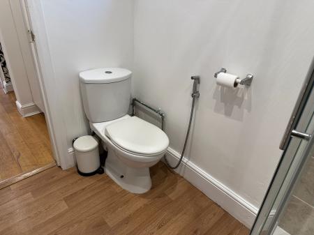 3 bedroom Semi-detached house to let in Sherwood Park Avenue, Bexley, Sidcup, DA15