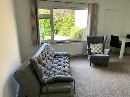 1 bedroom House share to let in Norfield Road, Joydens Wood, DA2
