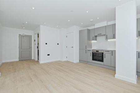 1 bedroom Flat to let in 20-22 Station Road, Bexley, Sidcup, DA15