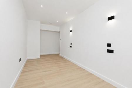 2 bedroom Flat to let in 20-22 Station Road, Bexley, Sidcup, DA15