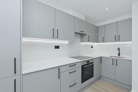 1 bedroom Flat to let in 20-22 Station Road, Bexley, Sidcup, DA15