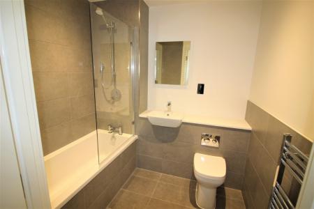 2 bedroom Flat to let in Polytechnic Street, London, SE18