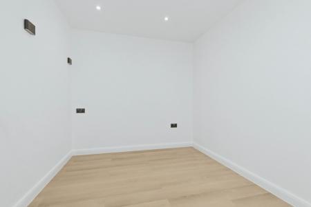 1 bedroom Flat to let in 20-22 Station Road, Bexley, Sidcup, DA15