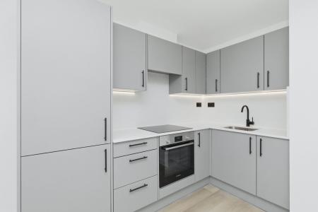 1 bedroom Flat to let in 20-22 Station Road, Bexley, Sidcup, DA15