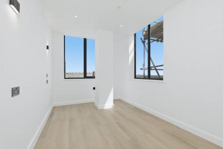 1 bedroom Flat to let in 20-22 Station Road, Bexley, Sidcup, DA15
