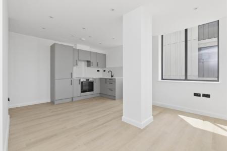 1 bedroom Flat to let in 20-22 Station Road, Bexley, Sidcup, DA15