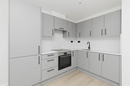 1 bedroom Flat to let in 20-22 Station Road, Bexley, Sidcup, DA15