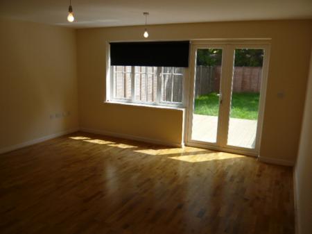 4 bedroom Terraced House to let in Cloudeseley Close, Bexley, Sidcup, DA14