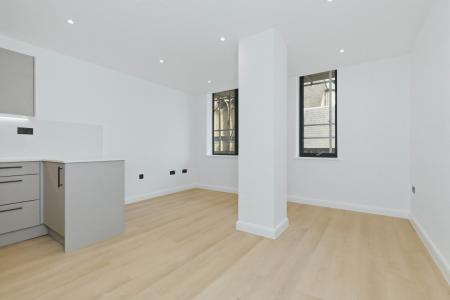 1 bedroom Flat to let in 20-22 Station Road, Bexley, Sidcup, DA15