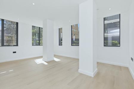 1 bedroom Flat to let in 20-22 Station Road, Bexley, Sidcup, DA15