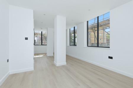 1 bedroom Flat to let in 20-22 Station Road, Bexley, Sidcup, DA15