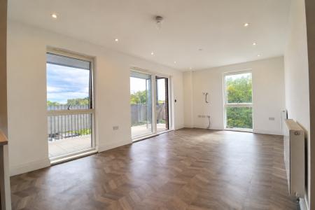 3 bedroom Flat to let in 124A Station Road, Bexley, Sidcup, DA15