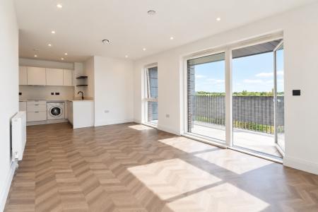 3 bedroom Flat to let in 124A Station Road, Bexley, Sidcup, DA15